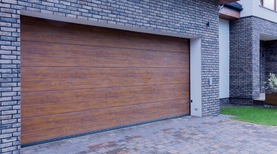 basculanti-per-garage-in-legno