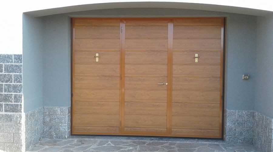 portone-basculante-del-garage-che-resiste-a-grandine-e-allagamenti-cosa-scegliere